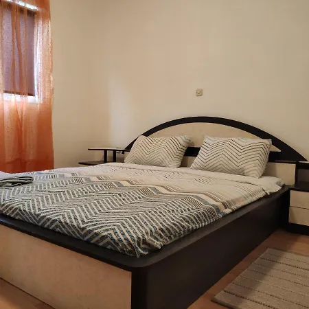 Summer Apartment